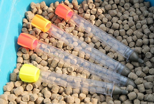 Drennan Shorty Pellet Wagglers - 4g 5 Drennan Shorty Pellet Wagglers - 4g - Image 3