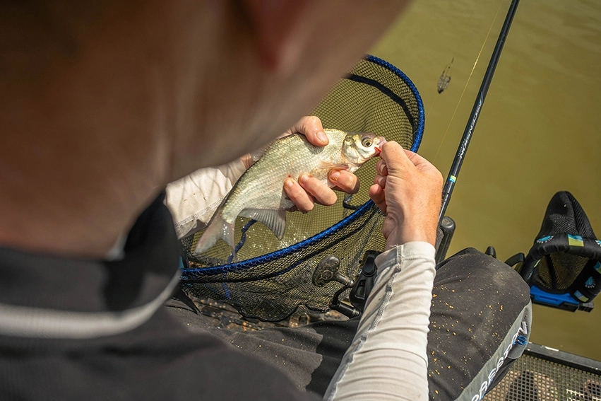 PRESTON INNOVATIONS Ascension Feeder Rod - 3.2m 8 PRESTON INNOVATIONS Ascension Feeder Rod - 3.2m - Image 6