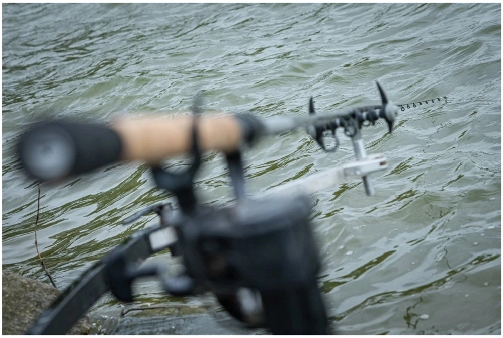 Guru A-Class Method Feeder Rod - Mini 9ft 2pc 1-30g 9 Guru A-Class Method Feeder Rod - Mini 9ft 2pc 1-30g - Image 7